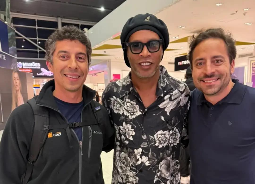 Pedro Pena e Paulo Pena durante encontro com Ronaldinho Gaúcho em São Paulo, durante a realização da Concrete Show