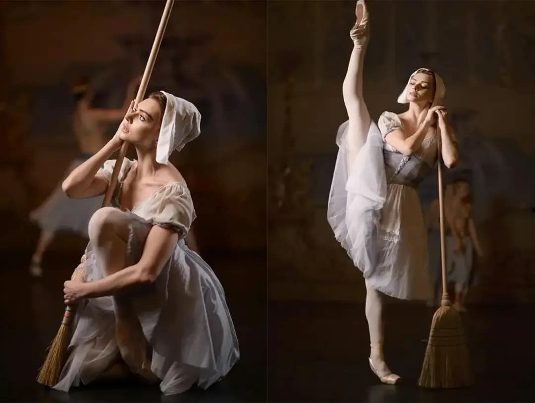 Bailarina caracterizada como personagem de conto de fadas, Cinderella, durante cena do espetáculo de balé clássico apresentado pelo The Moscow Ballet