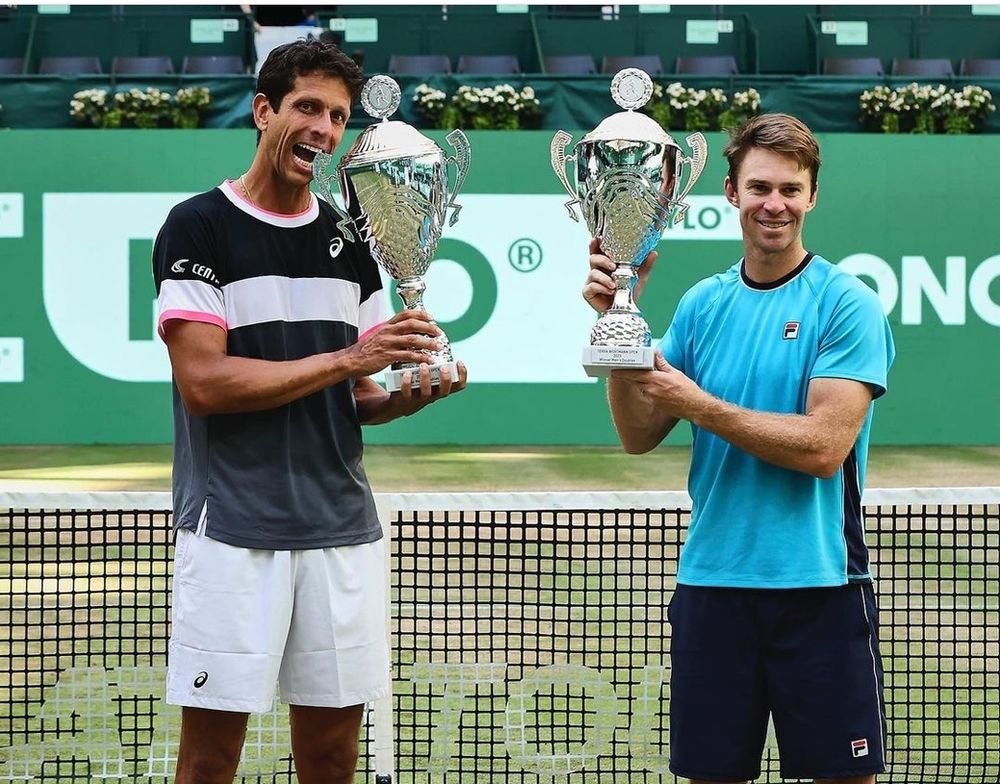 Tenista mineiro Marcelo Melo conquista o tri em Halle nas duplas