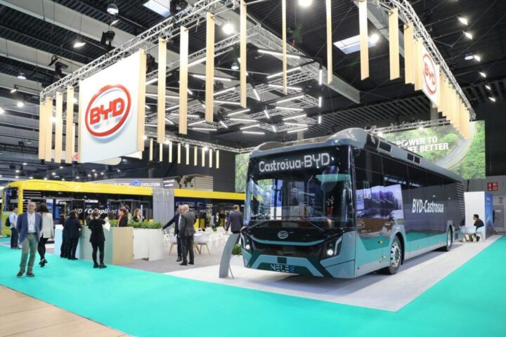 Estande da Cúpula Global de Transporte Público da UITP 2023 (Foto: Divulgação/ SetraBH) IMG 20230724 WA0001
