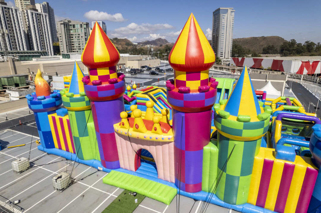 BH Shopping recebe o maior castelo inflável da América Latina
