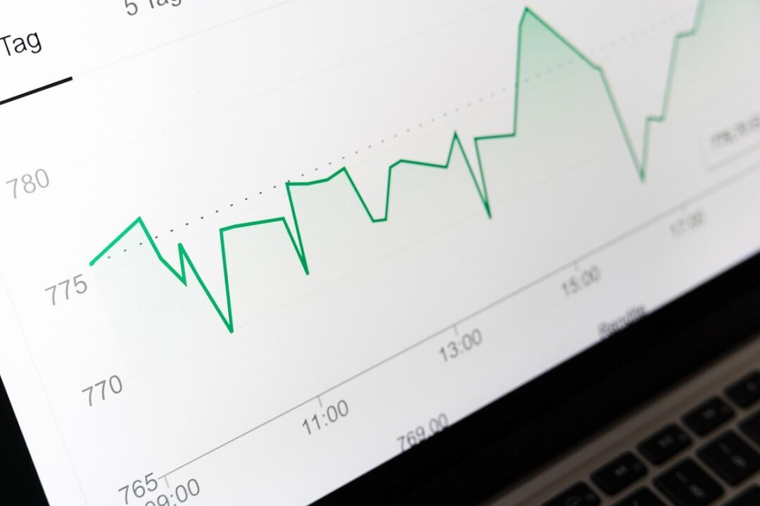 Mercado comemora redução da Selic em 0,5 ponto percentual, mas ainda acha pouco