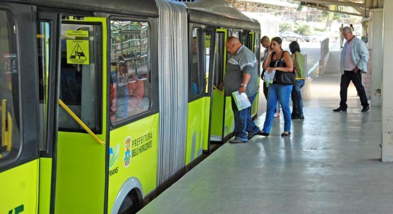 PBH amplia viagens em 45 linhas de ônibus