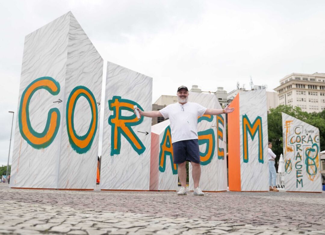 Monumento Coragem3