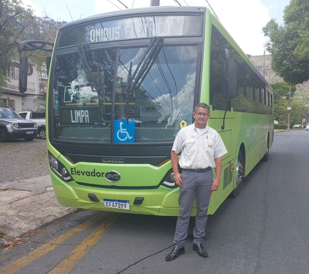 Ônibus elétrico enfrenta topografia de BH