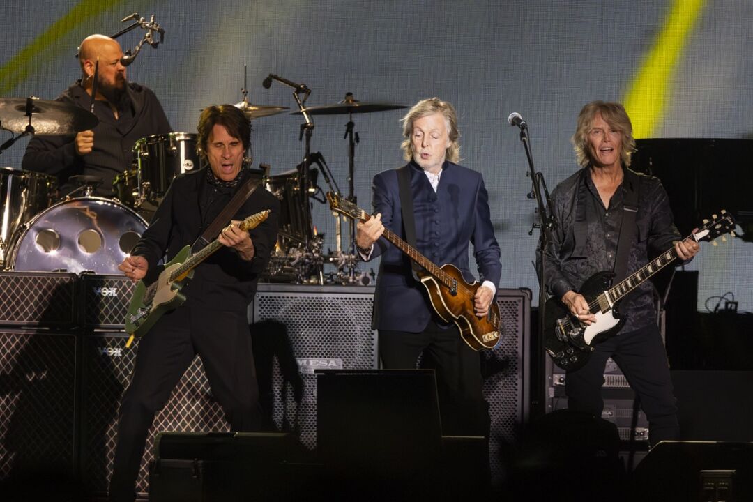 “Ei, trem bom!”: Paul McCartney abre show em BH no bom mineirês