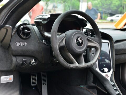 Interior do McLaren 750S