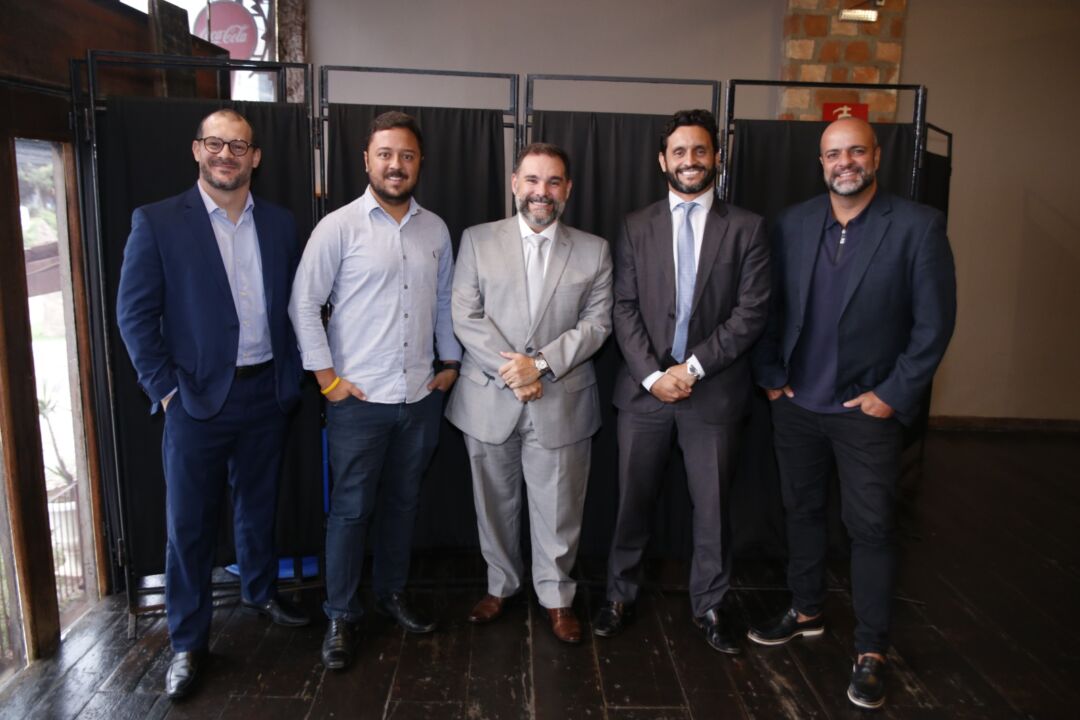 Diretor presidente da Codemge inaugura série de eventos de 2024 do Clube de Permuta