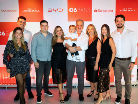 Camila Gustavo Paulo Giulia Pedro Sérgio e Maria Alice Coelho Patrícia Muzzi Sérgio Melo Coelho (Edy Fernandes)
