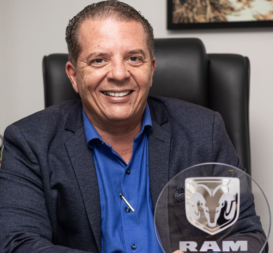 Concessionária de BH lidera ranking nacional de emplacamentos da Rampage