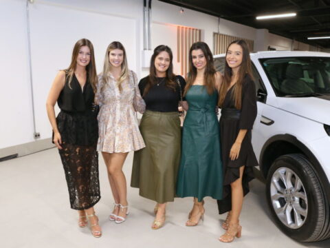 Patrícia Muzzi Mariana Lara Gabriela Lanza Luciana Penido Gabrielly Andrade (Edy Fernandes)