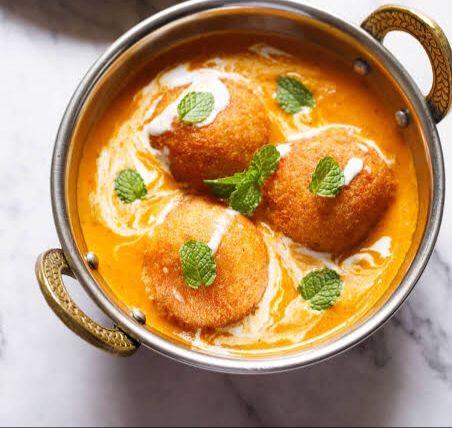 O Indian Gourmet preparou como uma das opções de prato principal o mix veg kofta curry