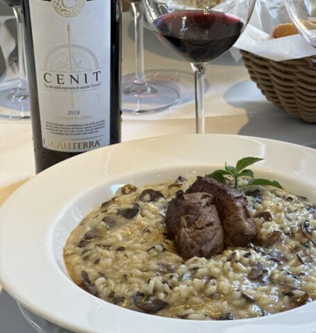 Caliterra Cenit e risotto funghi trifolati com escalope de file Degustatividade: Caliterra Cenit e risotto funghi trifolati com escalope de file