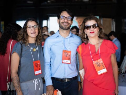 Cláudia Porto Lucas Souto e Cristiana Kumaira