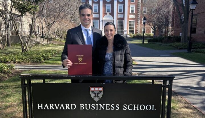 Executivo da Rede Mater Dei, José Henrique Salvador com a mulher Natália Faria, em Harvard