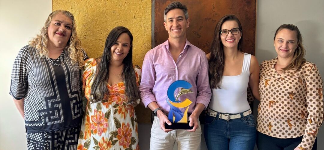 André Vieira com a equipe da Snow Operadora premiada pela Costa Cruzeiros