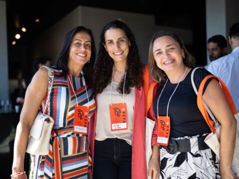 Giovana Alcântara Cristiane Drumond e Vanessa Soares