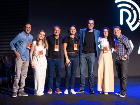 Júlio Pinho Marrayane Dias Wanderley Coelho Danielle Santos Éder Milani Natany Dornelas e César Coelho