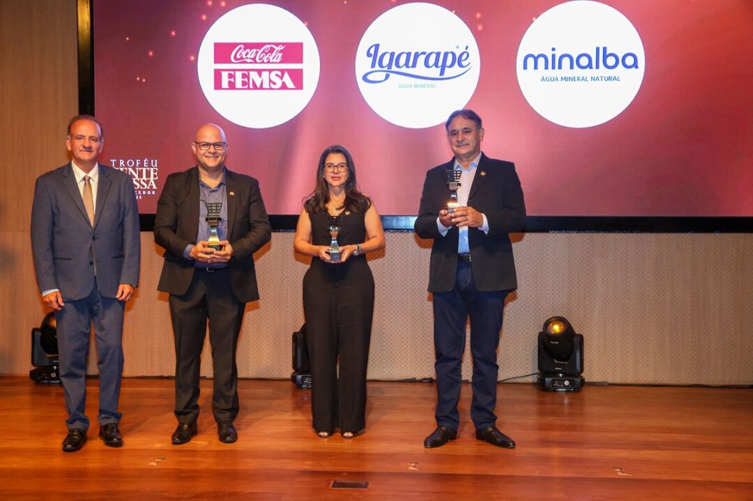 Água Mineral Igarapé é destaque em premiação da Associação Mineira de Supermercados