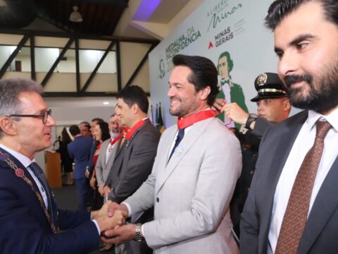 Medalha da Inconfidência: Romeu Zema e Fernando Passalio