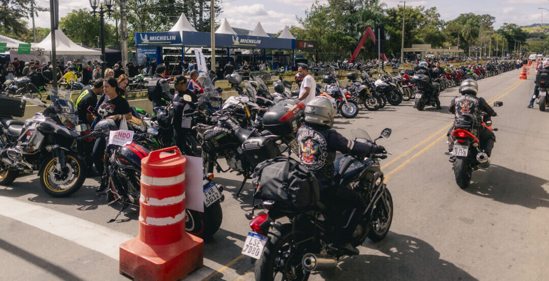 Bike Fest São Lourenço Rock Festival 2025 ação troca de pneus Michelin Foto Tribus Studio