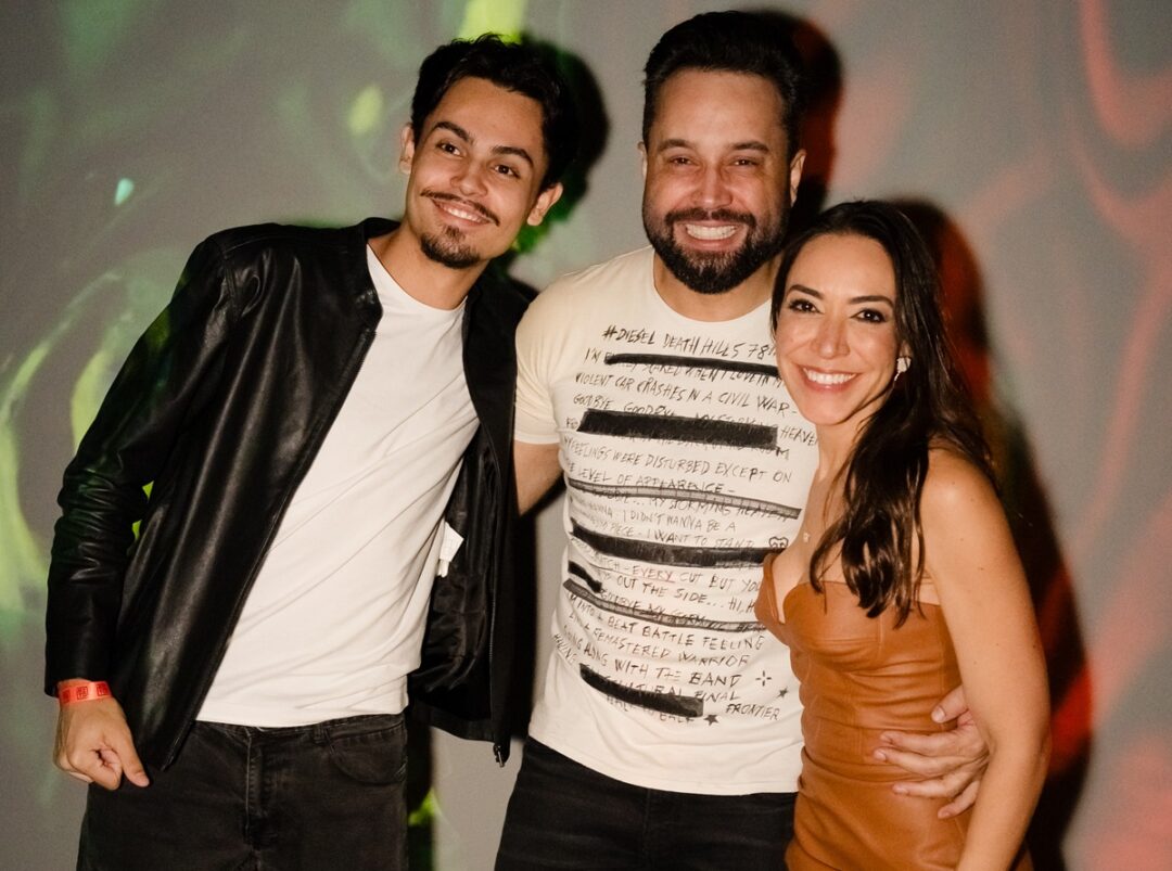 Diogo Diegues reúne amigos para comemorar mais um ano de vida