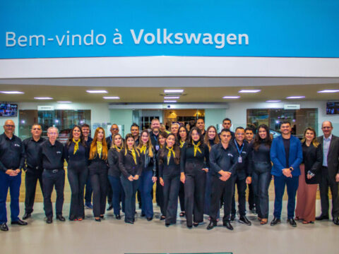 Equipe de vendas da Recreio VW