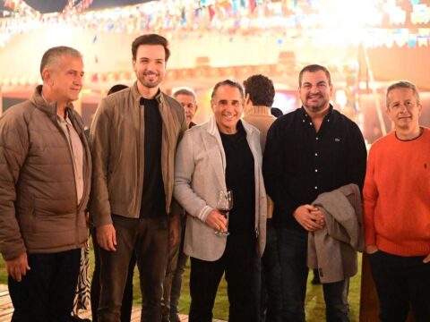 Argeo Geo e Cris Carneiro promovem festa junina