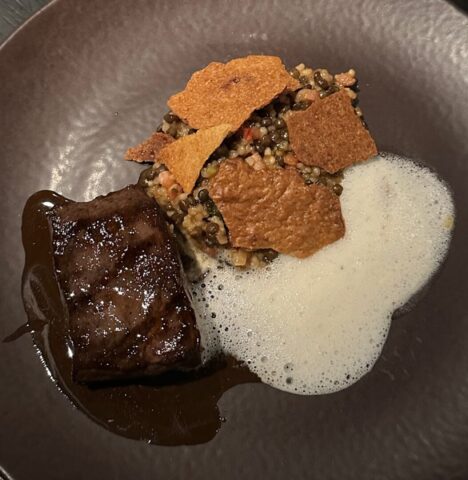 Pacato recebe Origem: Carne de sol e mini baião