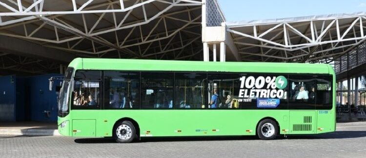 Uberlândia testa ônibus elétricos 