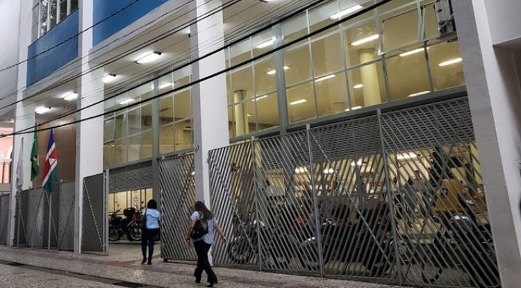 Justiça determina que candidatos devolvam verbas