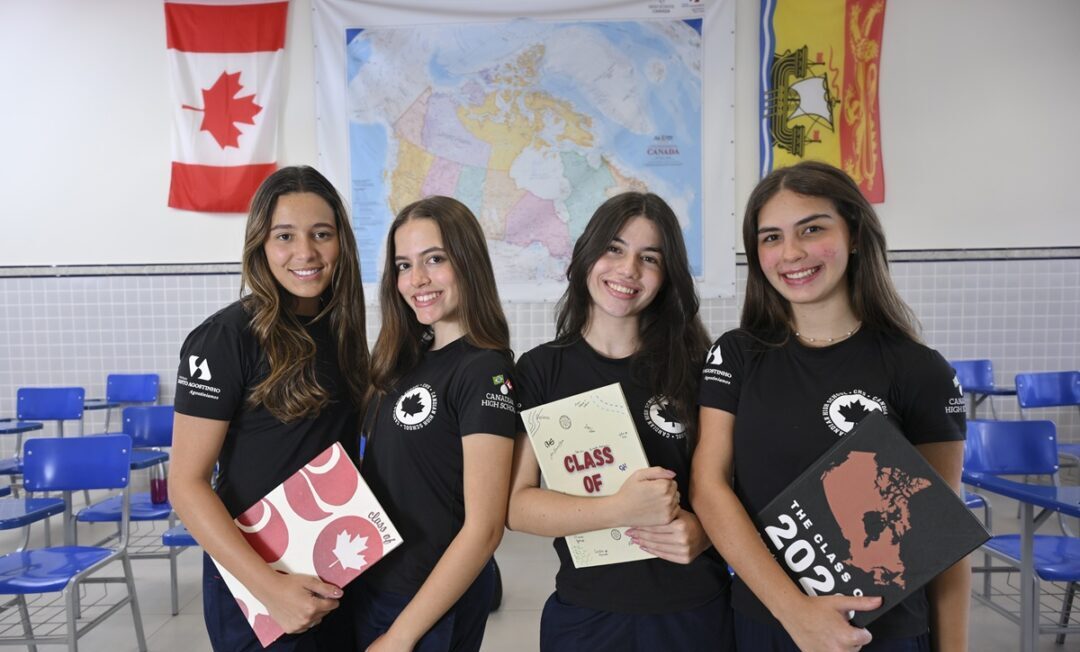 Alunas do Colégio Santo Agostinho Isabela Delfim Ana Laura Isabella Victoria e Maria Fernanda