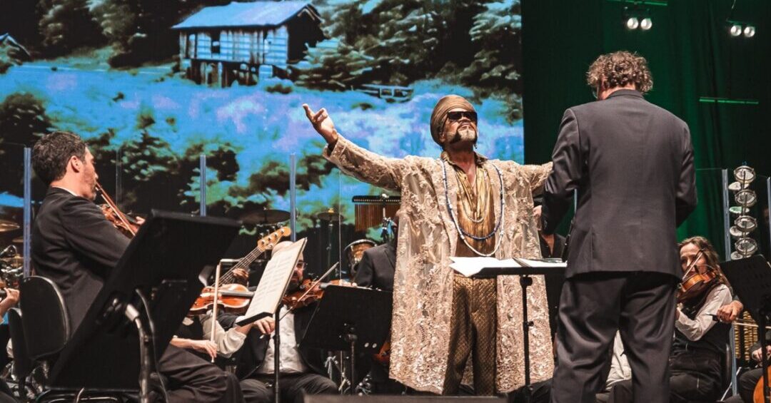 Carlinhos Brown e Orquestra Ouro Preto Foto @paschoabarbara