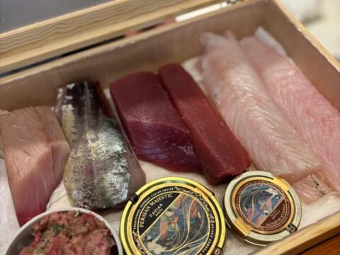 Peixes frescos e caviar no Krug Grande Cuvée