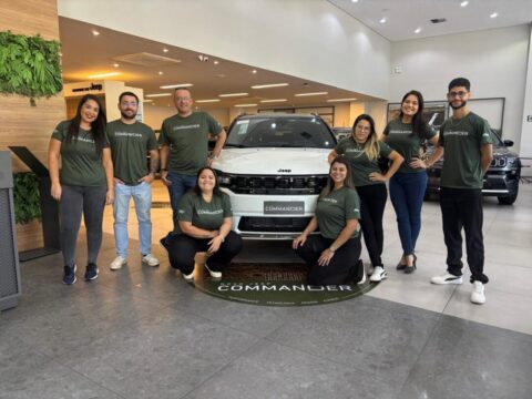 Commander na autorizada Jeep Strada