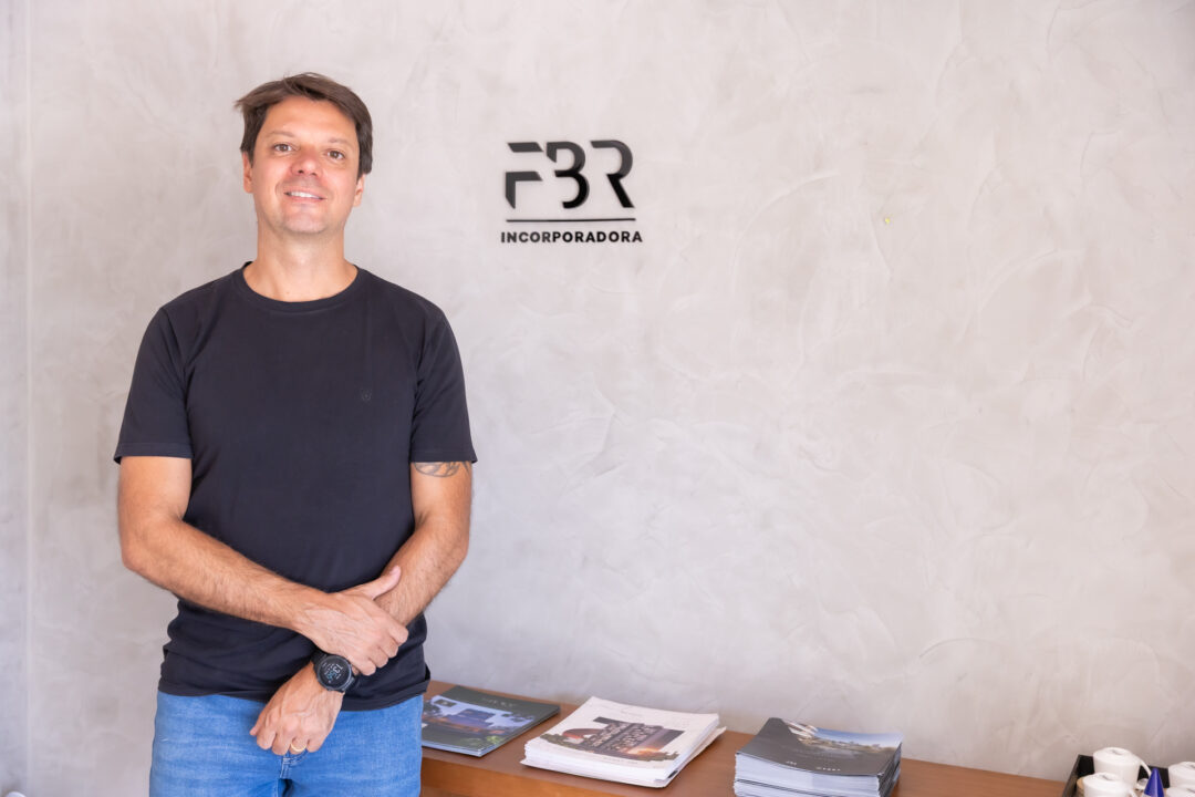 Para Felipe Bernardes