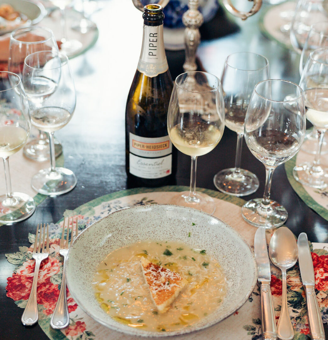 Plop Champagne: Palácio D’Ouro & champagne