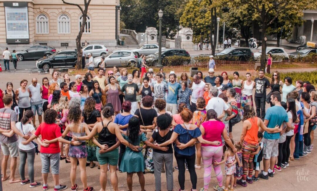 Escola Biodanza Viva (2)