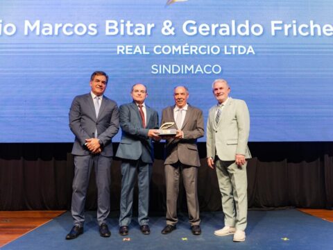 Prêmio Mercúrio teve show de Roberto Carlos