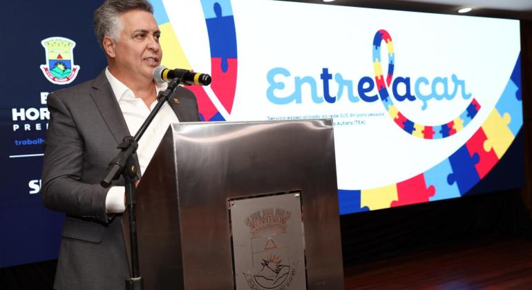 Prefeito Alvaro Damião