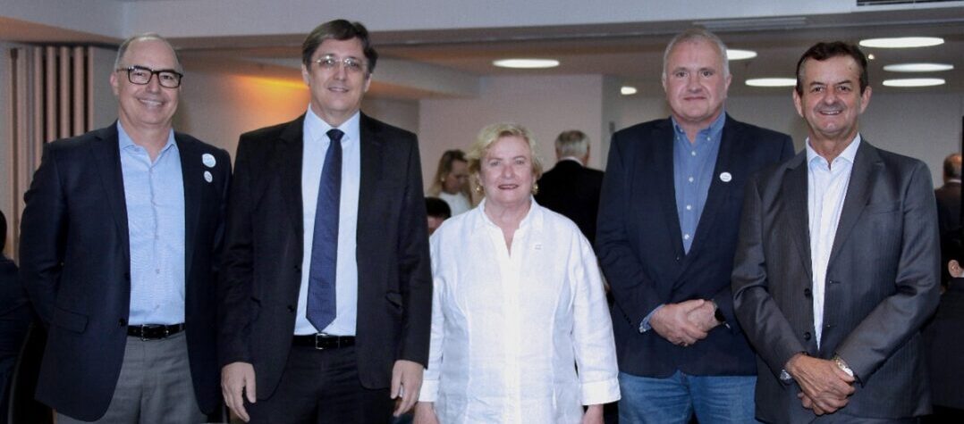 José Celso Cunha Guerra Alexandre Figueiredo Rita Mundim Alfredo Machado e Antônio Carlos Arantes