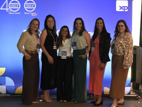 Executivos de finanças em evento do IBEF-MG