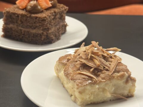 Notinha 3 Bolo molhado de coco e bolo de festa Notinha 3 Bolo molhado de coco e bolo de festa