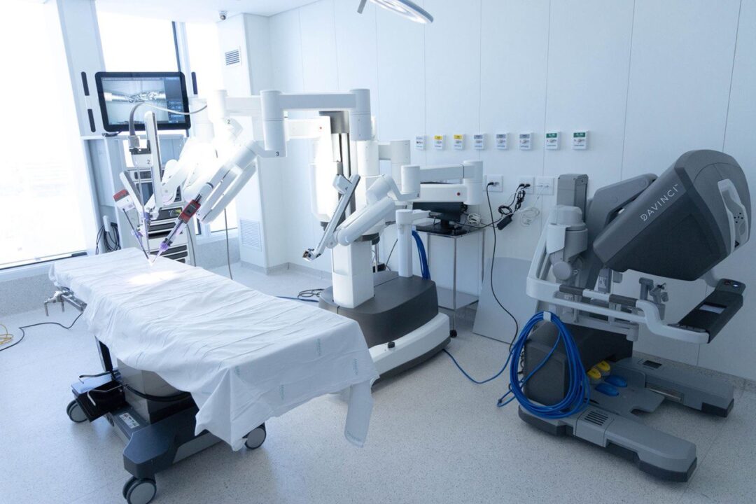 Equipamento de última tecnologia implantado no Hospital Mater Dei Nova Lima, para fazer cirurgia de alta complexidade