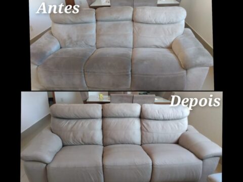 Comparação de um sofá antes e depois da limpeza profissional, mostrando remoção de sujeira, manchas e melhora visível no aspecto do tecido