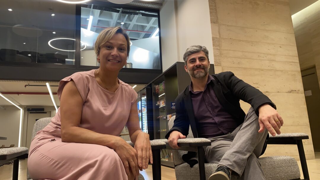 Renata Carvalho e Rafael Becho, fundadores do Vetor Norte Summit, evento de inovação e tecnologia no Vetor Norte de Minas Gerais