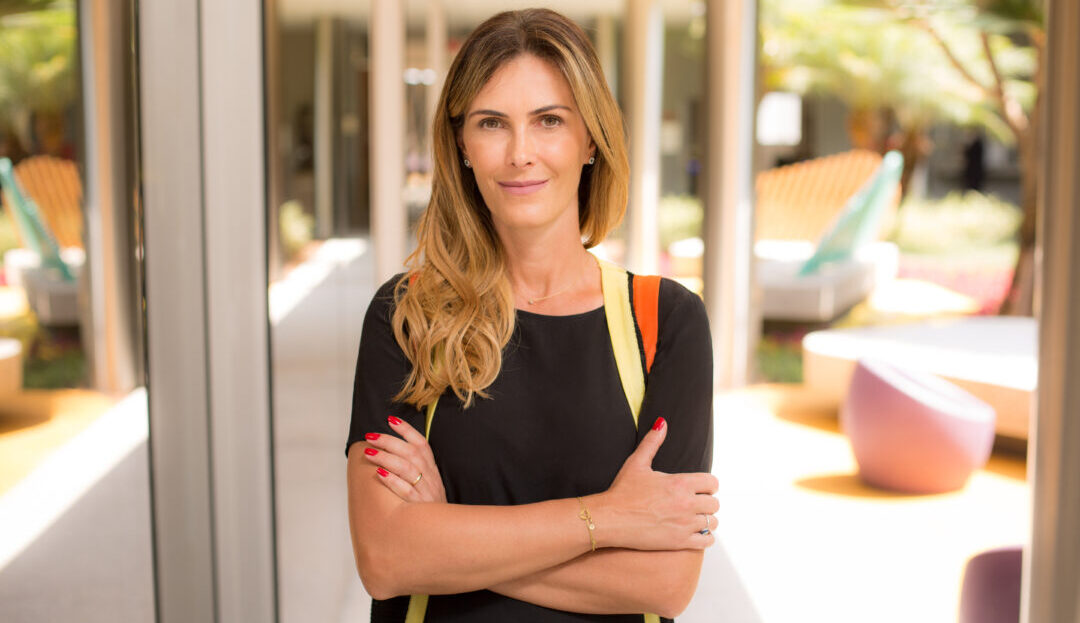 Diretora de Marketing da MRV, Aléxia Duffles, durante ação da construtora no BBB 26