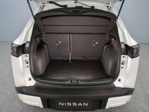Nissan Kait Porta Malas