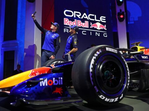 Apresentação novo Formula 1 da equipe red Bull com motor Ford