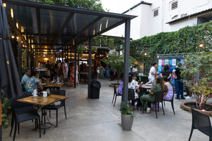 Nhoque da Sorte estreia no Tabaiares com tradição italiana e identidade mineira Arte em BH: Público participa do evento Nhoque da Sorte no restaurante Tabaiares, em Belo Horizonte, com jantar temático e harmonização de vinhos